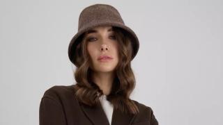 Головные уборы 2025. Модные тренды осени